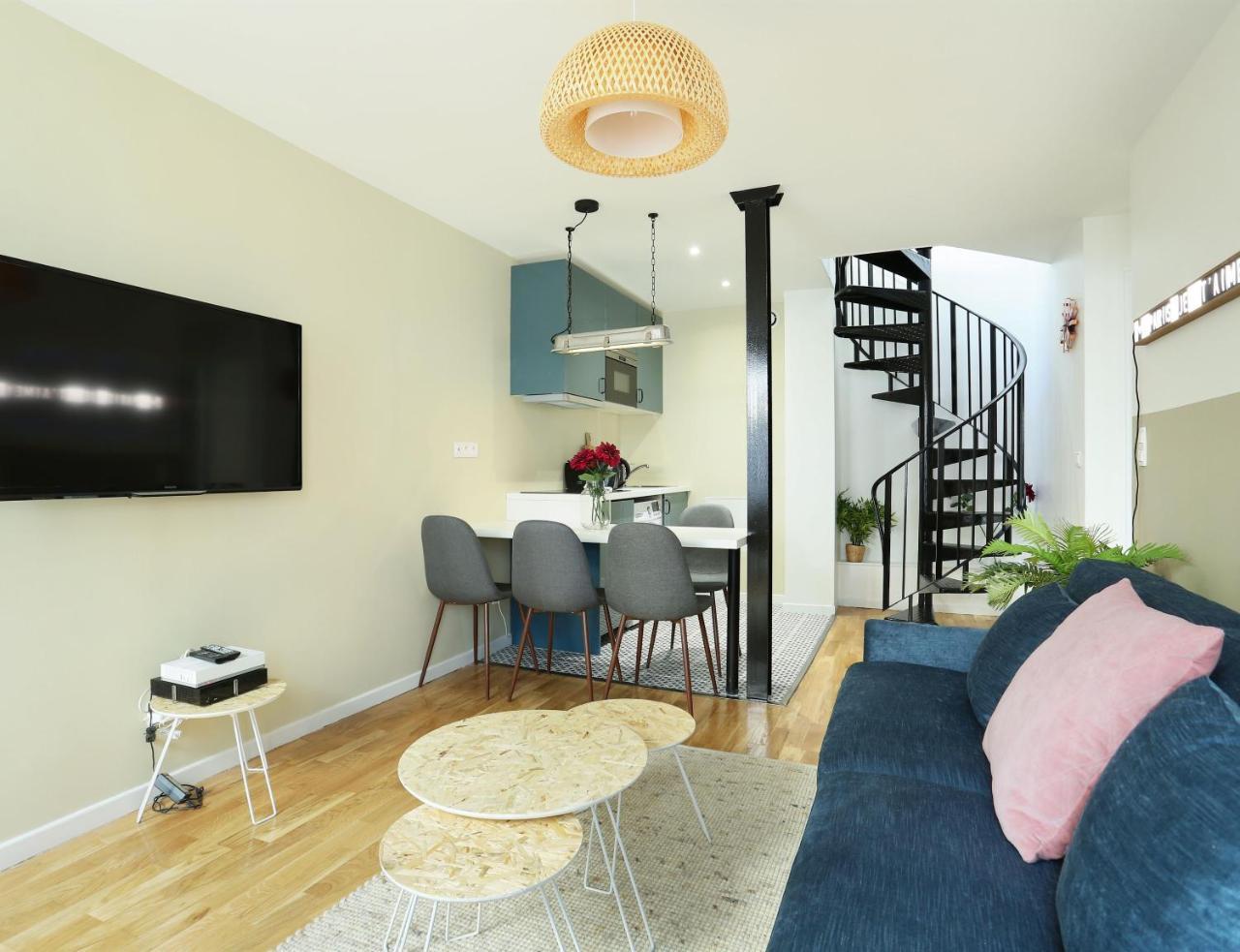 Rent A Room - Residence Caire, Montorgueil Paris Eksteriør billede