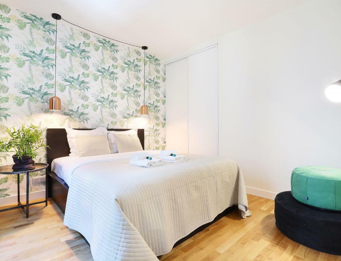 Rent A Room - Residence Caire, Montorgueil Paris Eksteriør billede