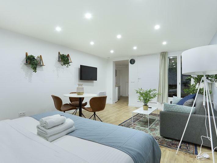Rent A Room - Residence Caire, Montorgueil Paris Eksteriør billede