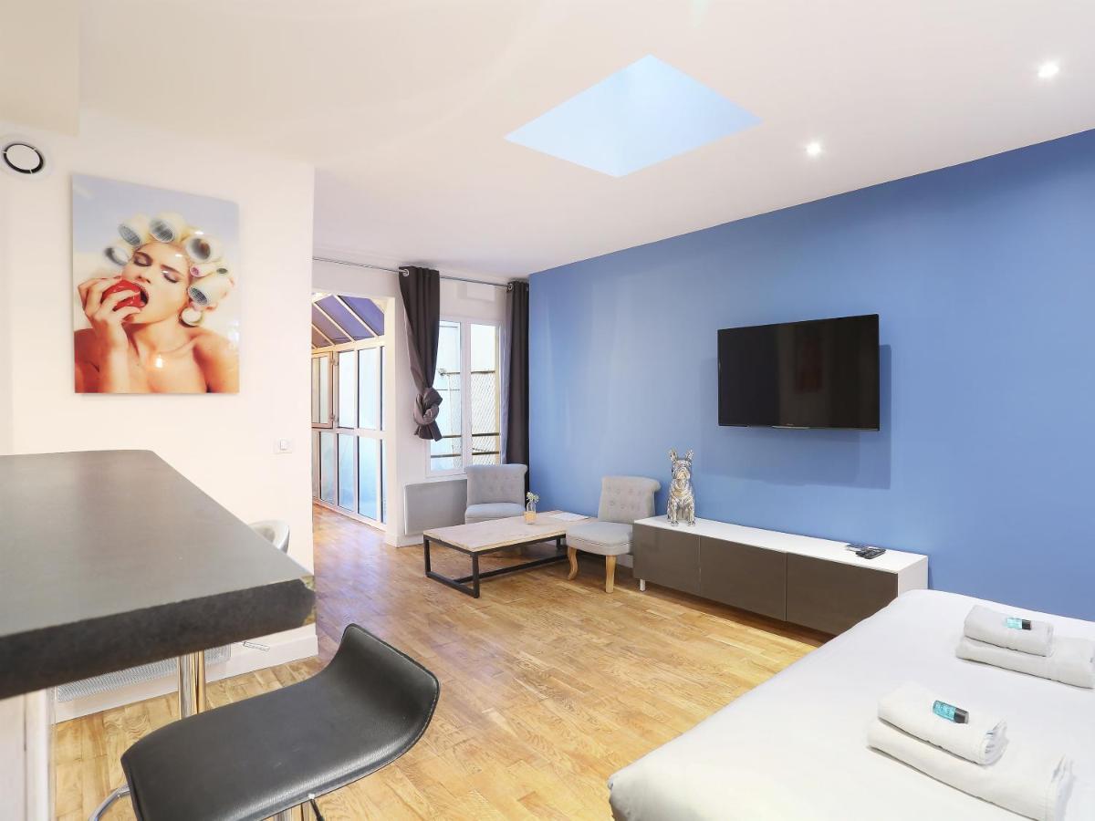 Rent A Room - Residence Caire, Montorgueil Paris Eksteriør billede