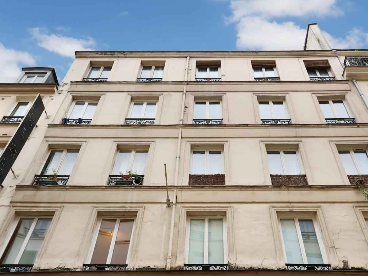 Rent A Room - Residence Caire, Montorgueil Paris Eksteriør billede